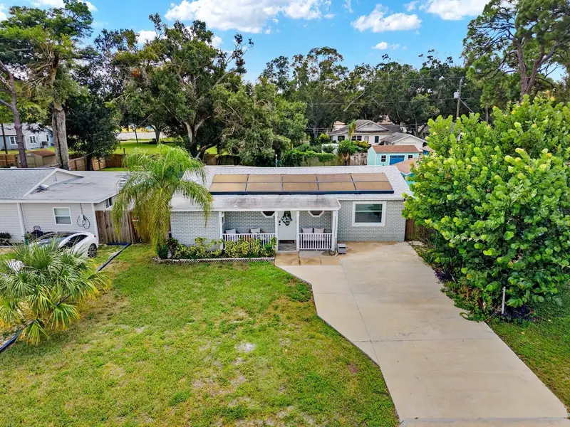 7954 49th Ave N, FL