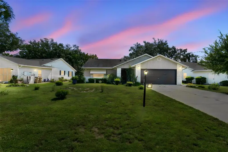 803 Dundee Cir #803, FL