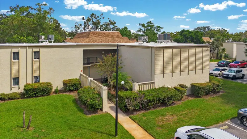 3278 S Semoran Blvd #12, FL