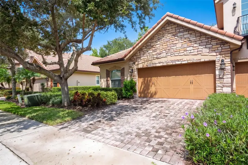 10419 Belfry Cir, FL