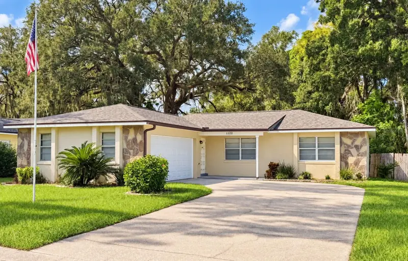 1122 Estatewood Dr, FL