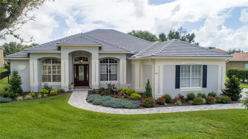 2031 Capri Ln, FL