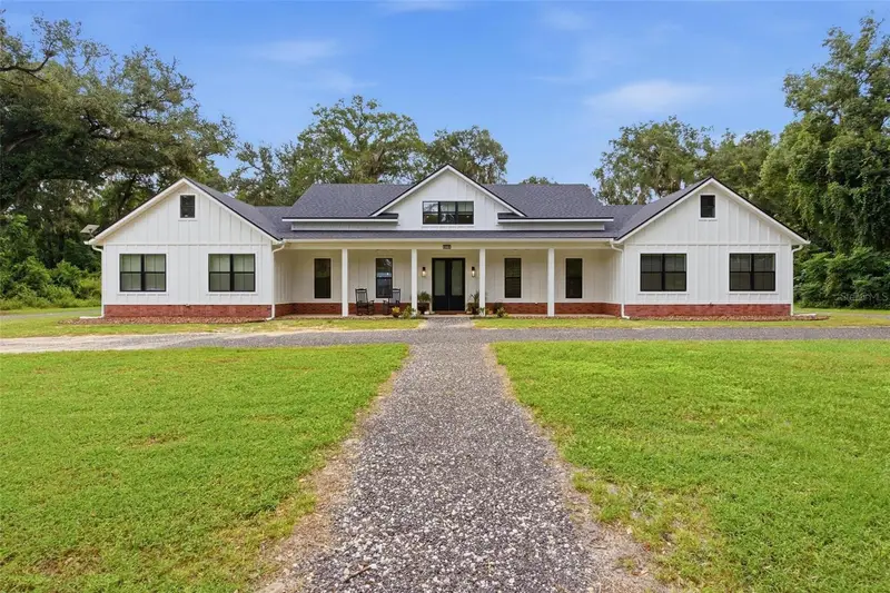 879 County Road 539, FL