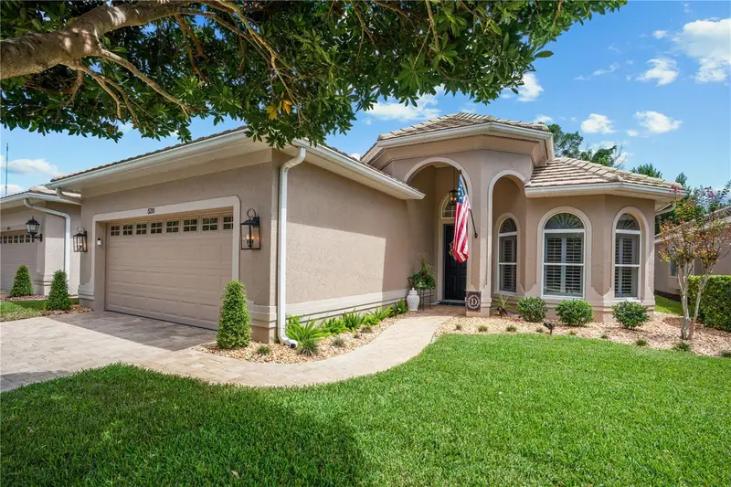 520 Sotheby Way, FL