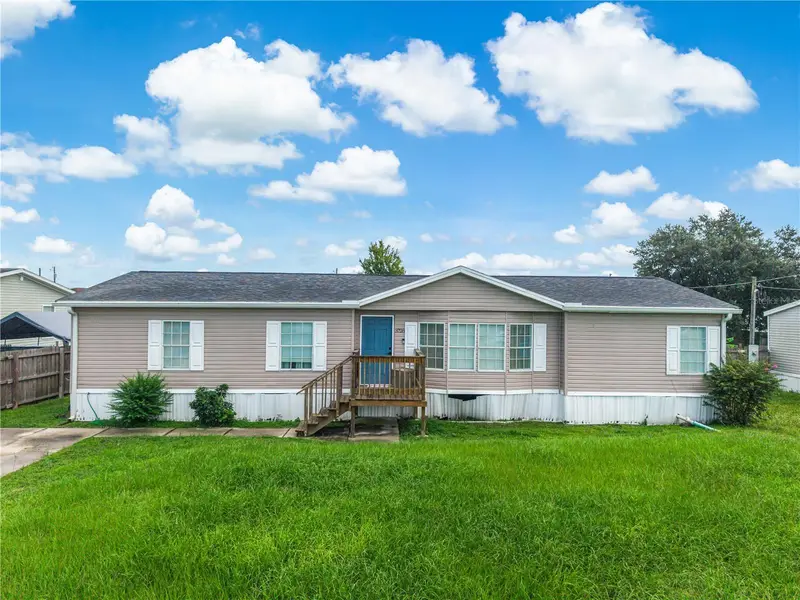 3728 Silver Lake Dr, FL