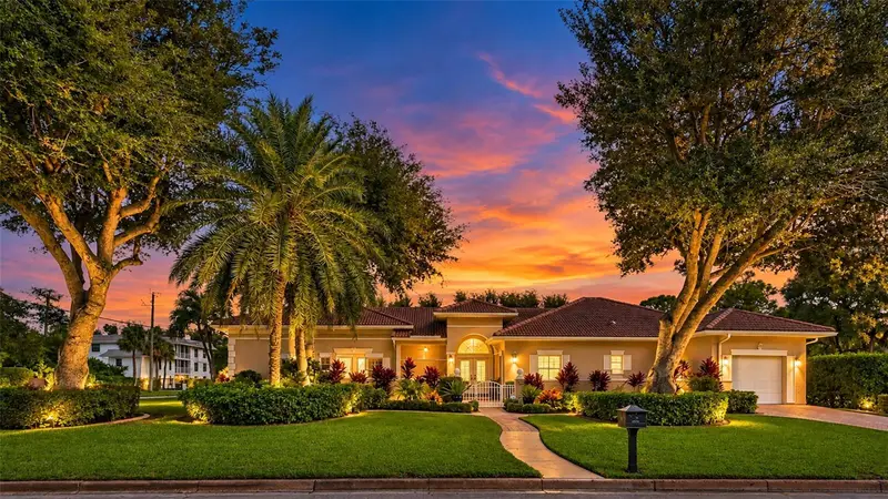 640 Granada Ave, FL