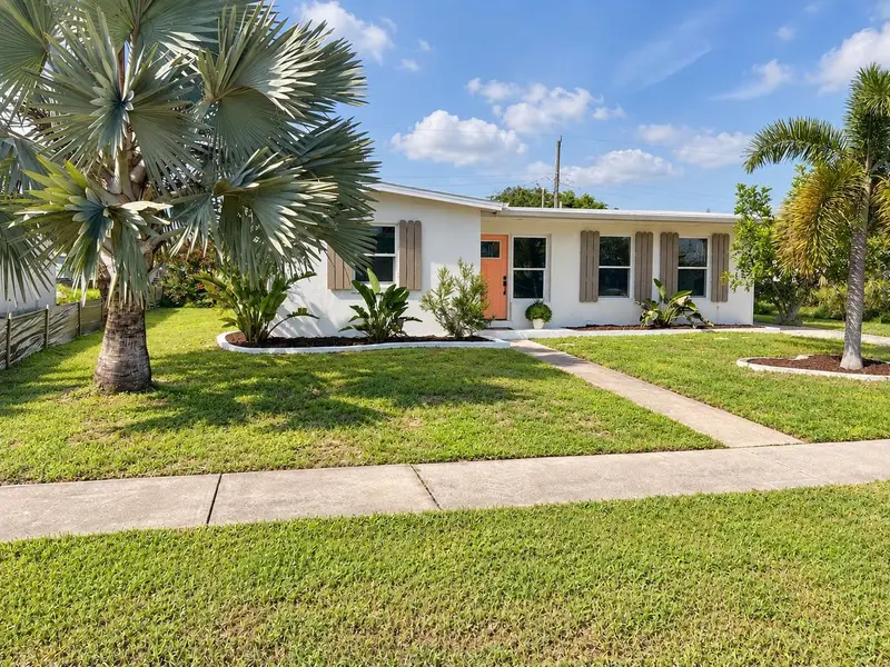 21132 Mcguire Ave, FL