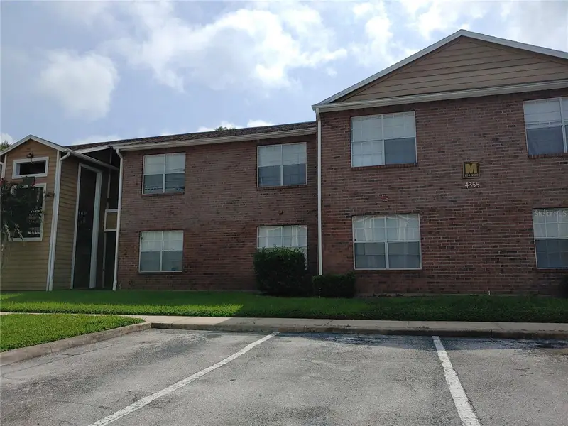 4400 Thornbriar Ln #A207, FL