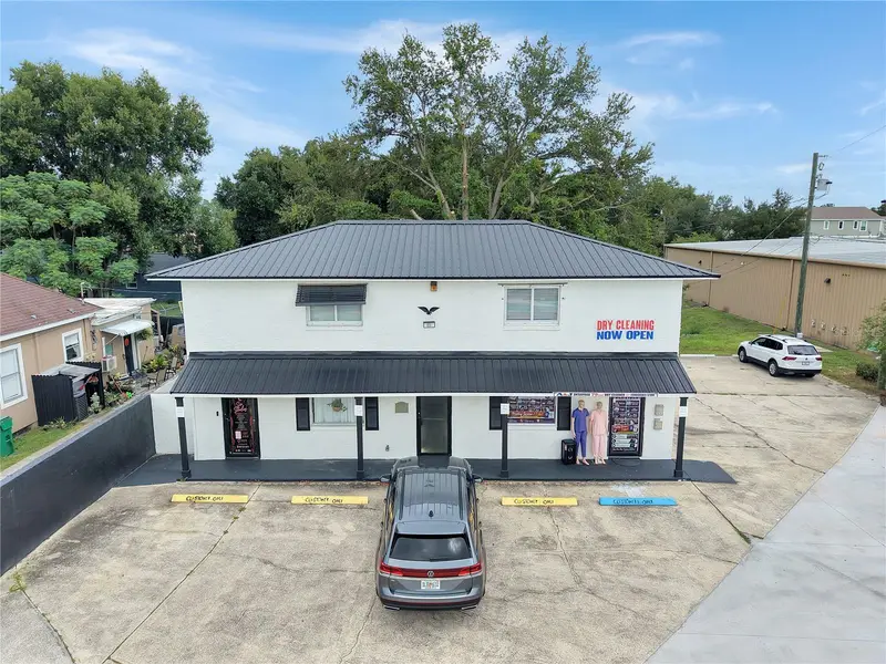 608 Dundee Rd #4, FL