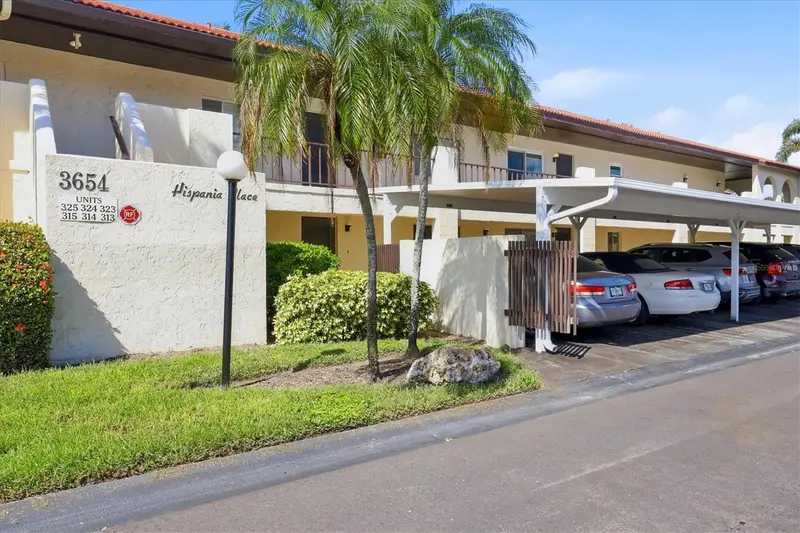 3654 Hispania Pl #323, FL