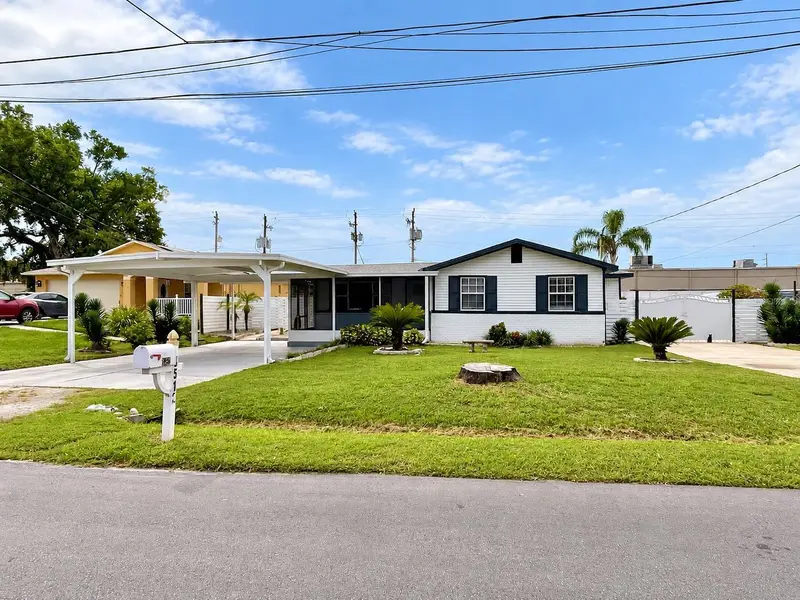 8512 Sunbeam Ln, FL