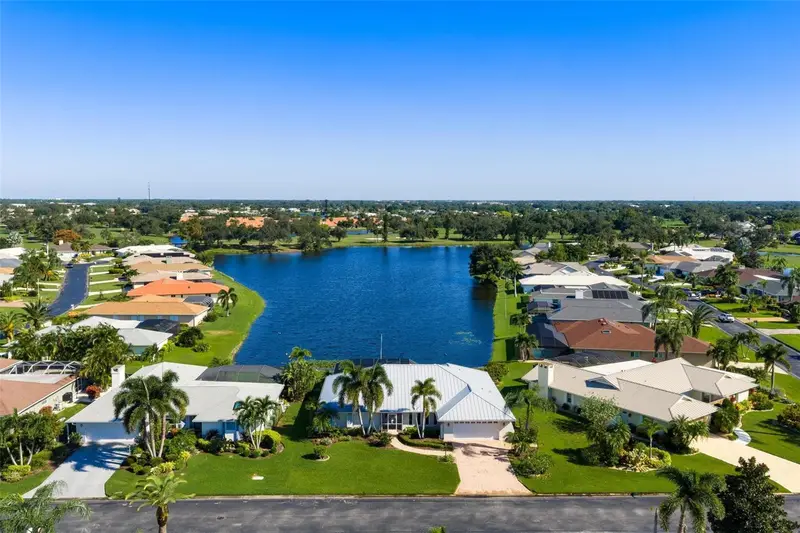 Jacaranda Country Club West listing