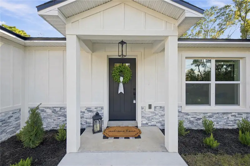 26 Elm Loop, FL