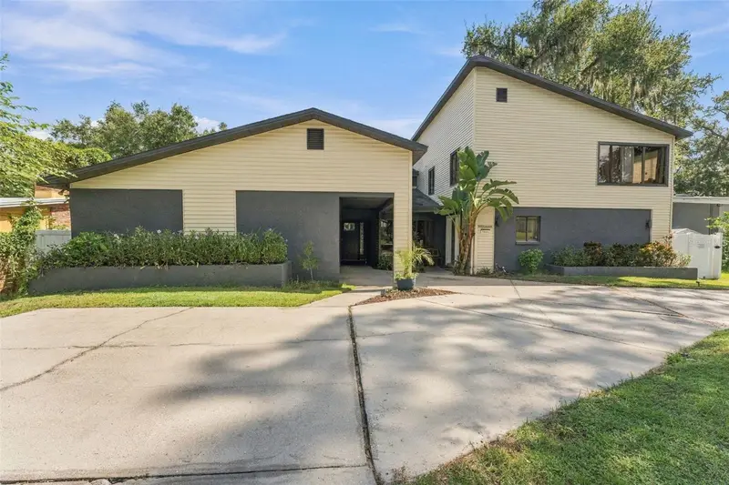 3006 River Grove Dr, FL