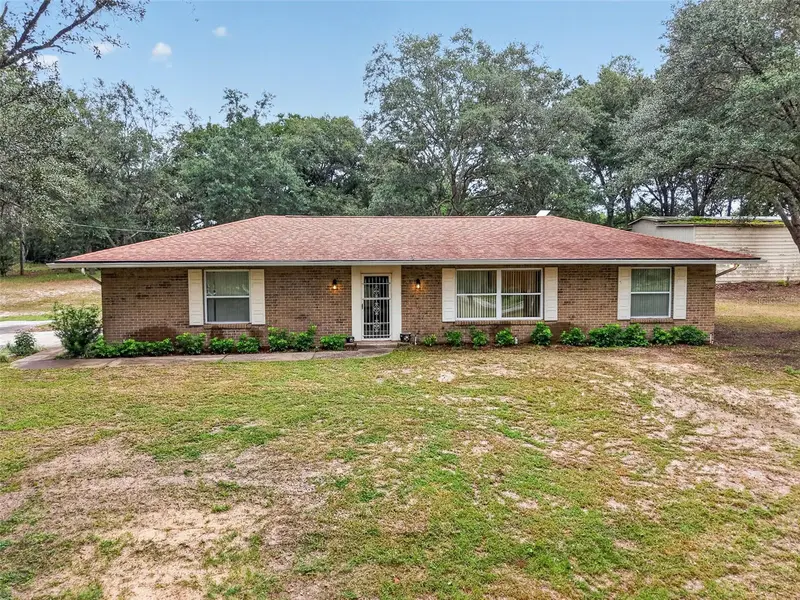 23633 State Road 44, FL