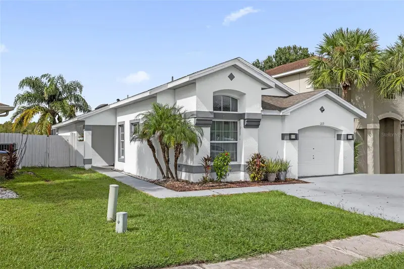 269 Coralwood Ct, FL