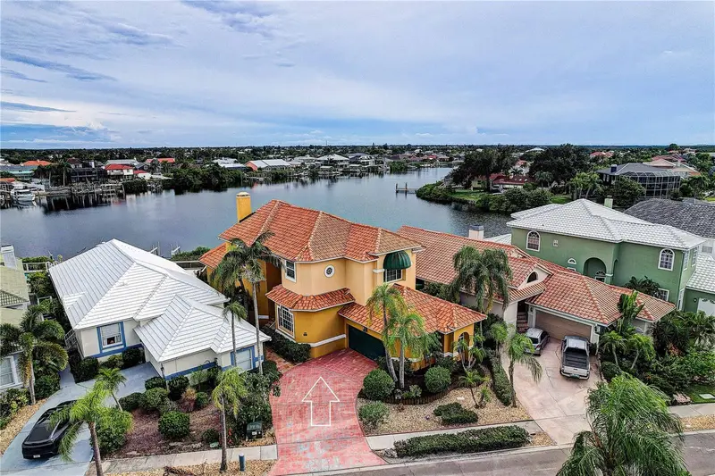 852 Symphony Isles Blvd, FL