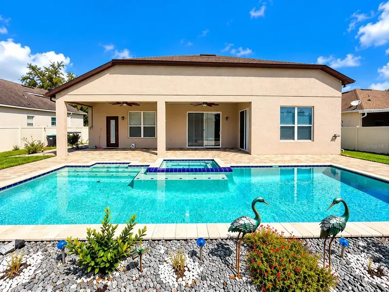 2409 Treymore Dr, FL