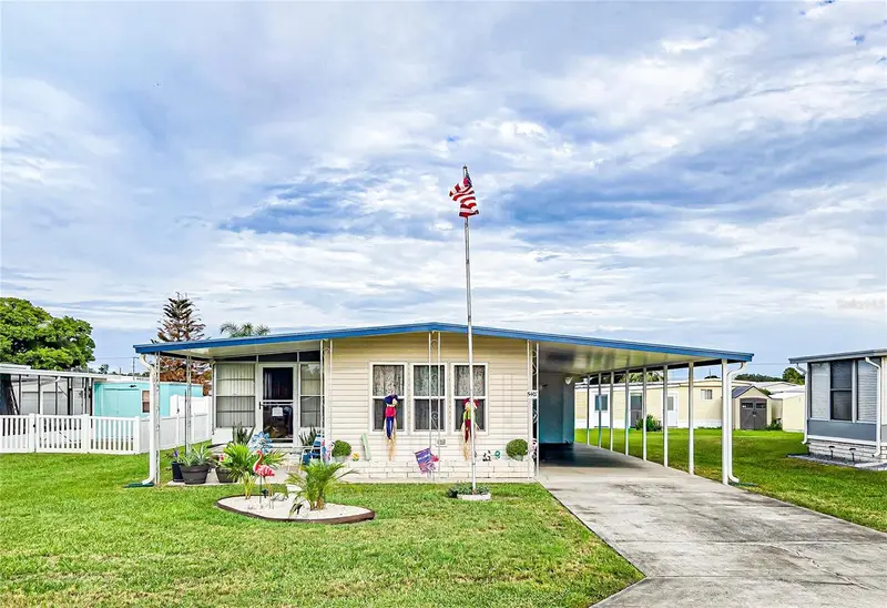 5402 Mohawk St, FL