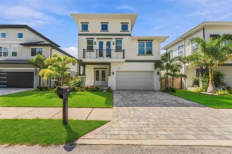 3310 W Wyoming Ave, FL