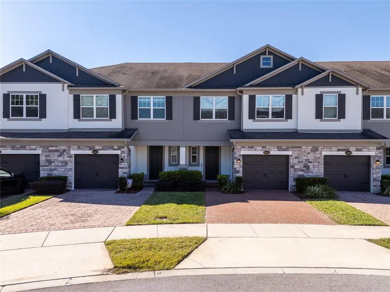 15688 Orange Harvest Loop, FL