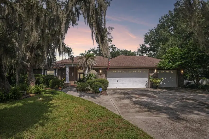 3503 Oak Club Ct, FL