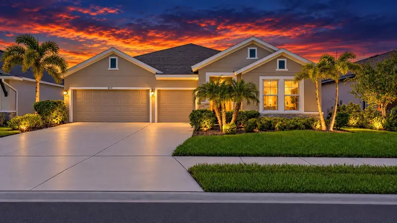 8318 Abalone Loop, FL