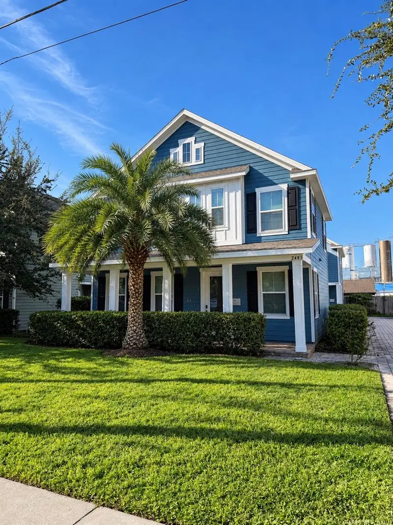 2483 E Jefferson St, FL