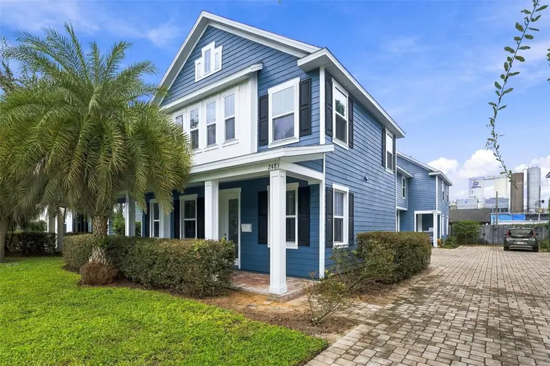 2483 E Jefferson St, FL