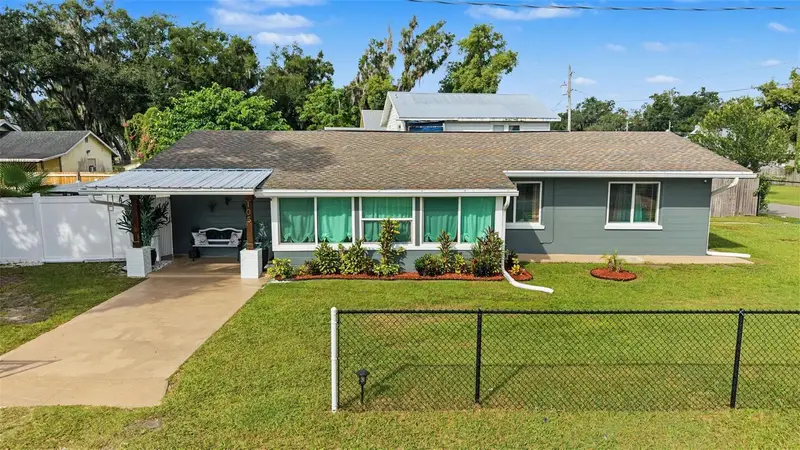 105 N Pearl St, FL