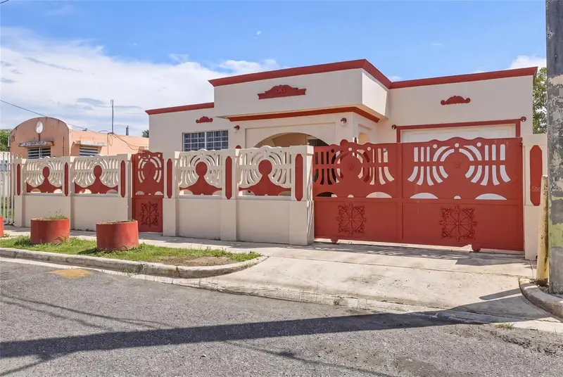 F-13 Franco Street, PR