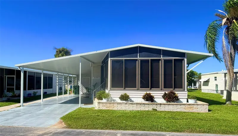 Venetian Estates pending