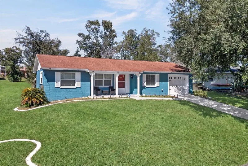 12411 Brookside St, FL