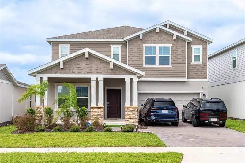 2605 Runners Cir, FL