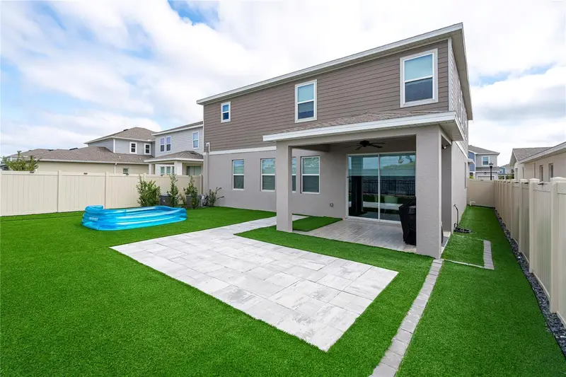 2605 Runners Cir, FL
