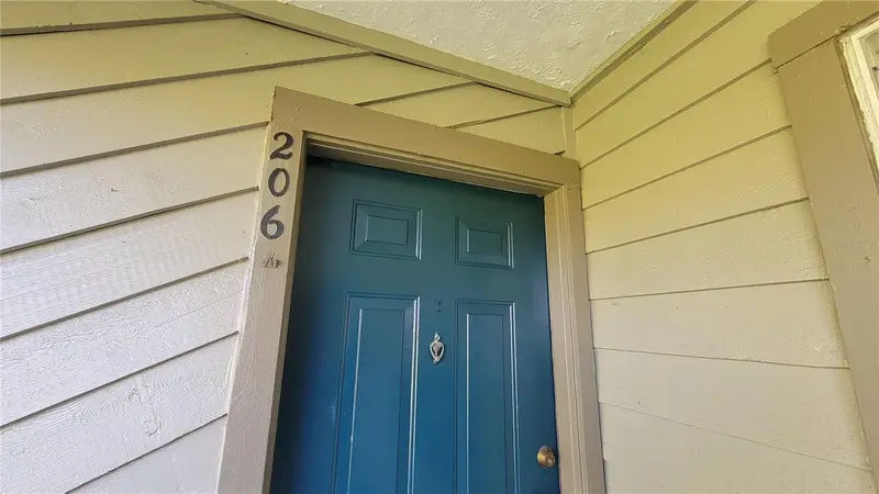 Enclave at St Petersburg listing