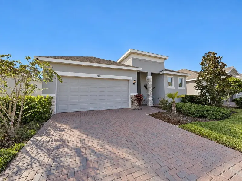 2913 Bluestem Ln, FL