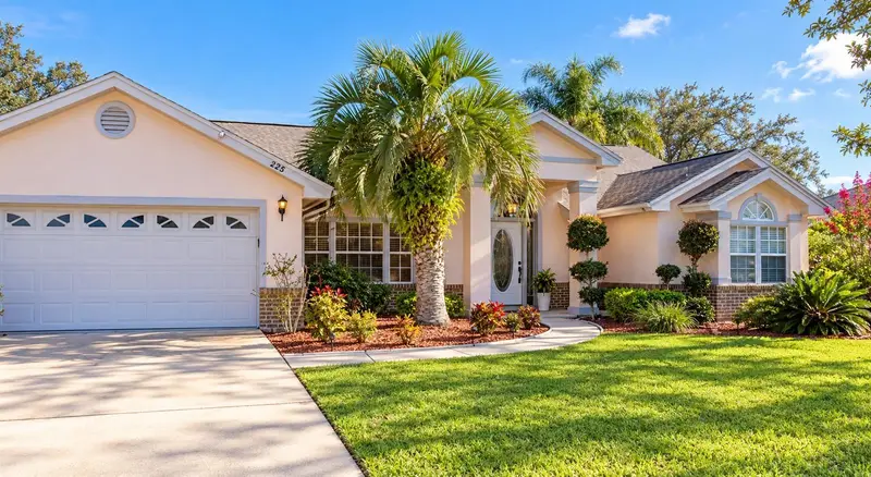 823 Carrigan Ave, FL