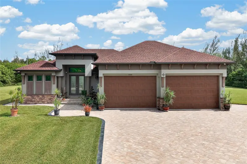 10451 Hatchett Cir, FL