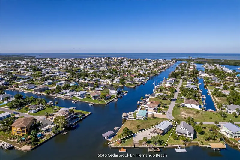 5046 Cedarbrook Ln, FL