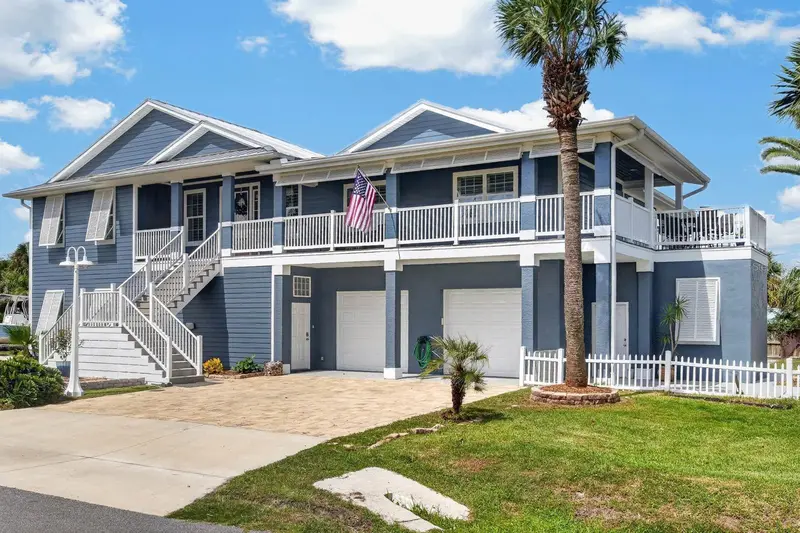 45 Rollins Dr, FL