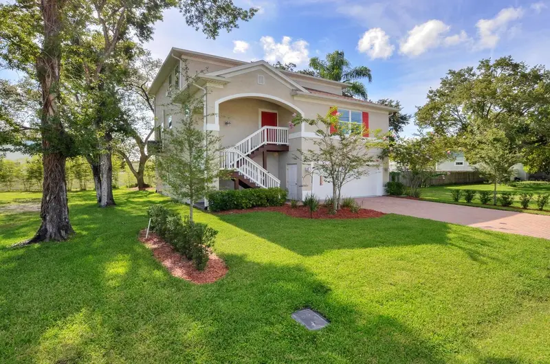 7210 S Mascotte St, FL