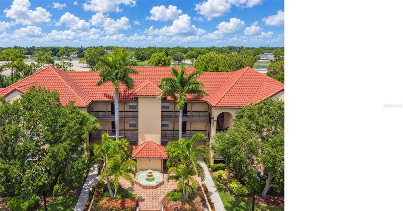 2400 Feather Sound Dr #226, FL