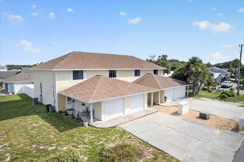 841 E 14th Ave, FL