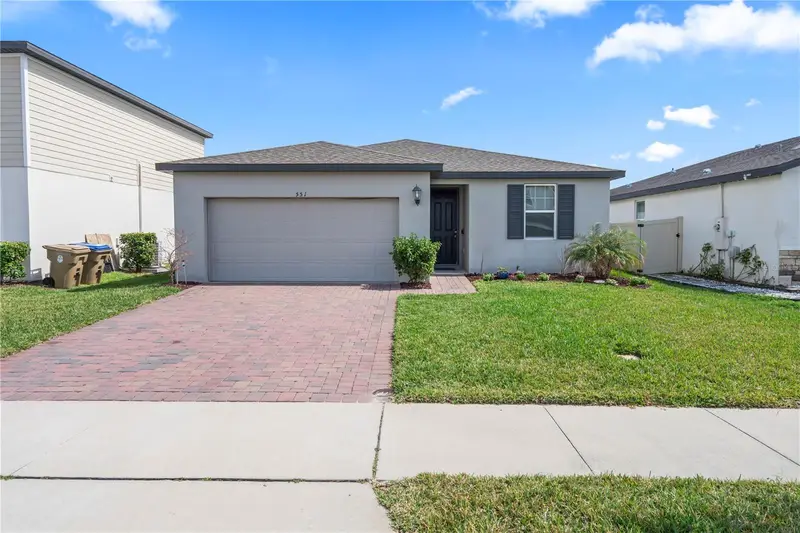 551 Amadoras Way, FL