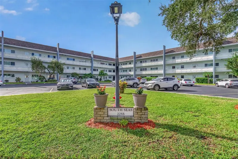 2255 Philippine Dr #41, FL