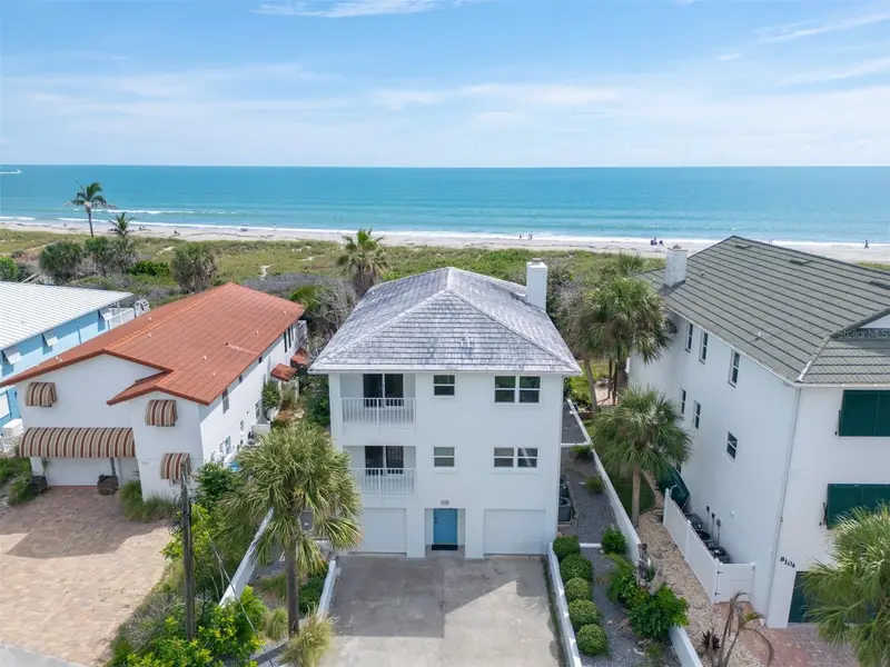 8106 Presidential Ct, FL