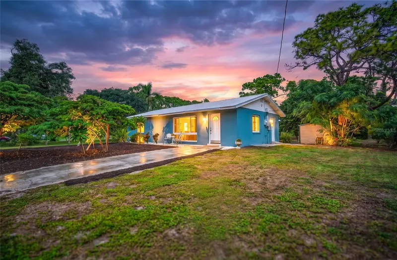 1322 Manasota Beach Rd, FL