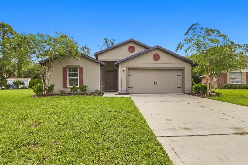 71 Royal Oak Dr, FL