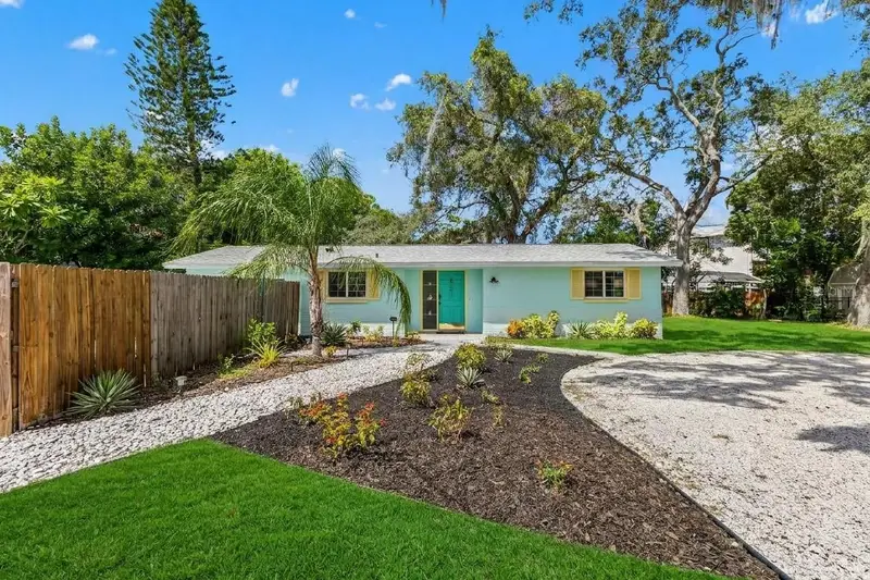 Palm Harbor listing